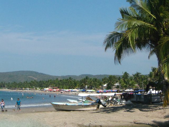 Photo of beach at La Manzanilla at midday