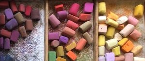 choosing a colour palette for travelling with soft pastels