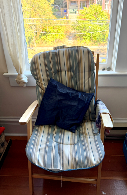 pondering chair: My pondering chair